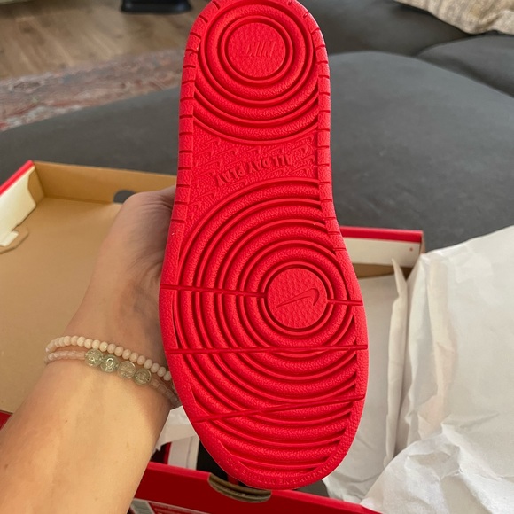 Nike Court Borough Mid 2 - Picture 2 of 6